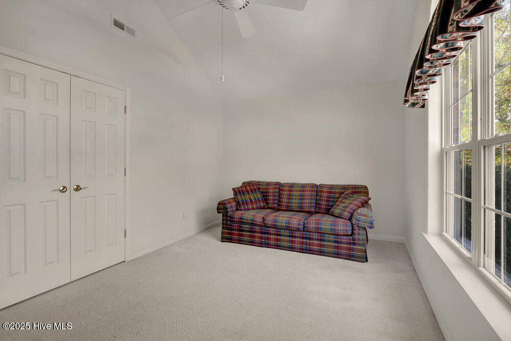 622 Valley Brook Road Wilmington, NC 28412 - Photo 27 of 43 Bedroom 3