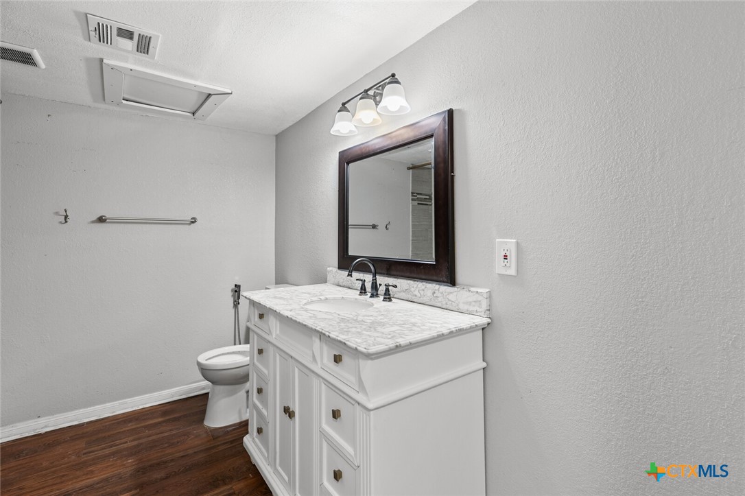 4205 Fort Avenue Waco, TX 76710 - Photo 11 of 24