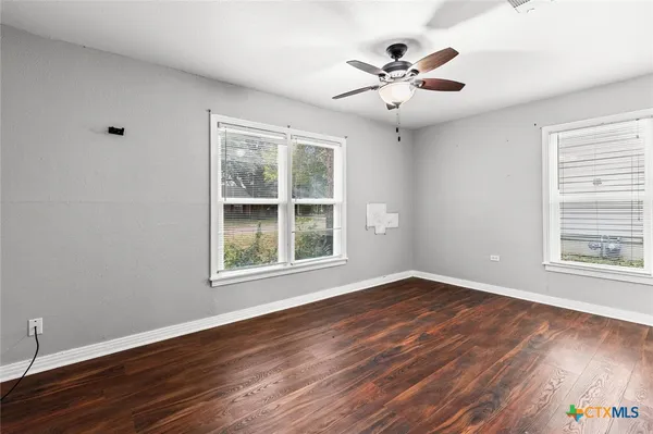 $165,000 | 4205 Fort Avenue, Waco, TX 76710