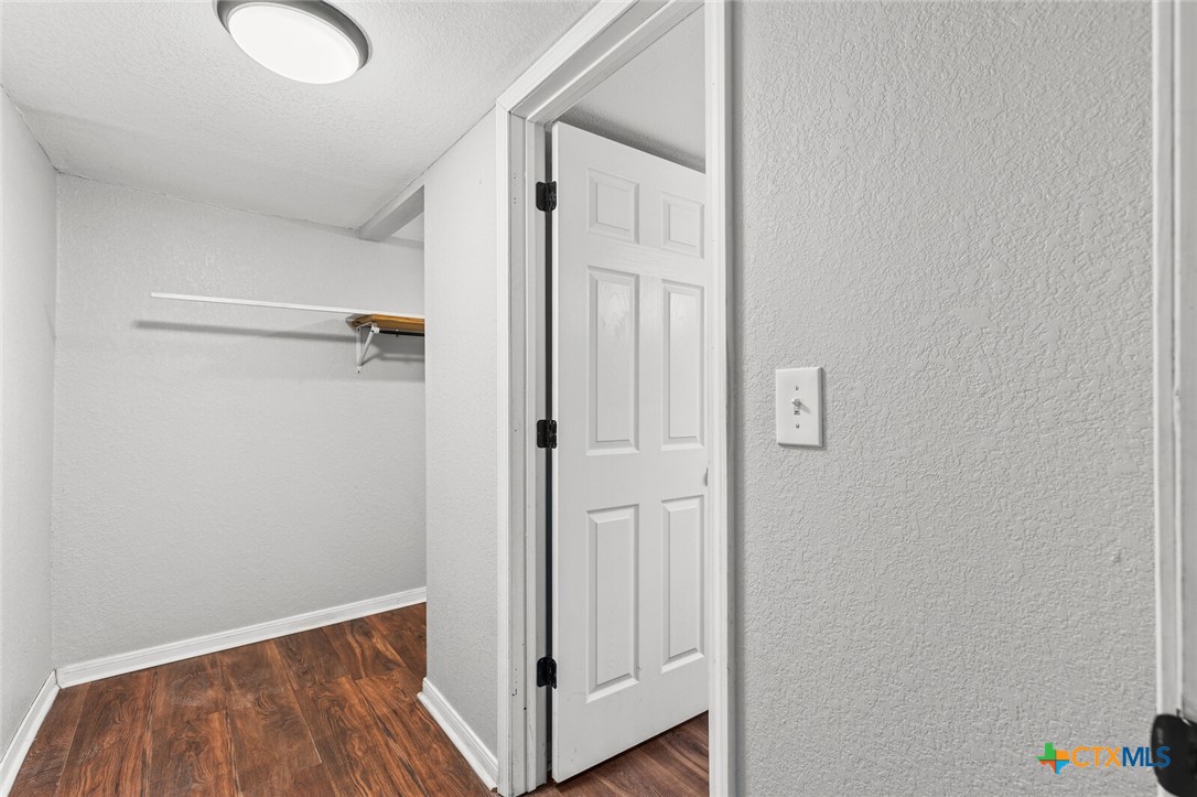 4205 Fort Avenue Waco, TX 76710 - Photo 10 of 24