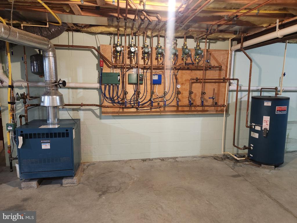 1043 Spring Valley Road Quarryville, PA 17566 - Photo 67 of 79 a view of a storage room