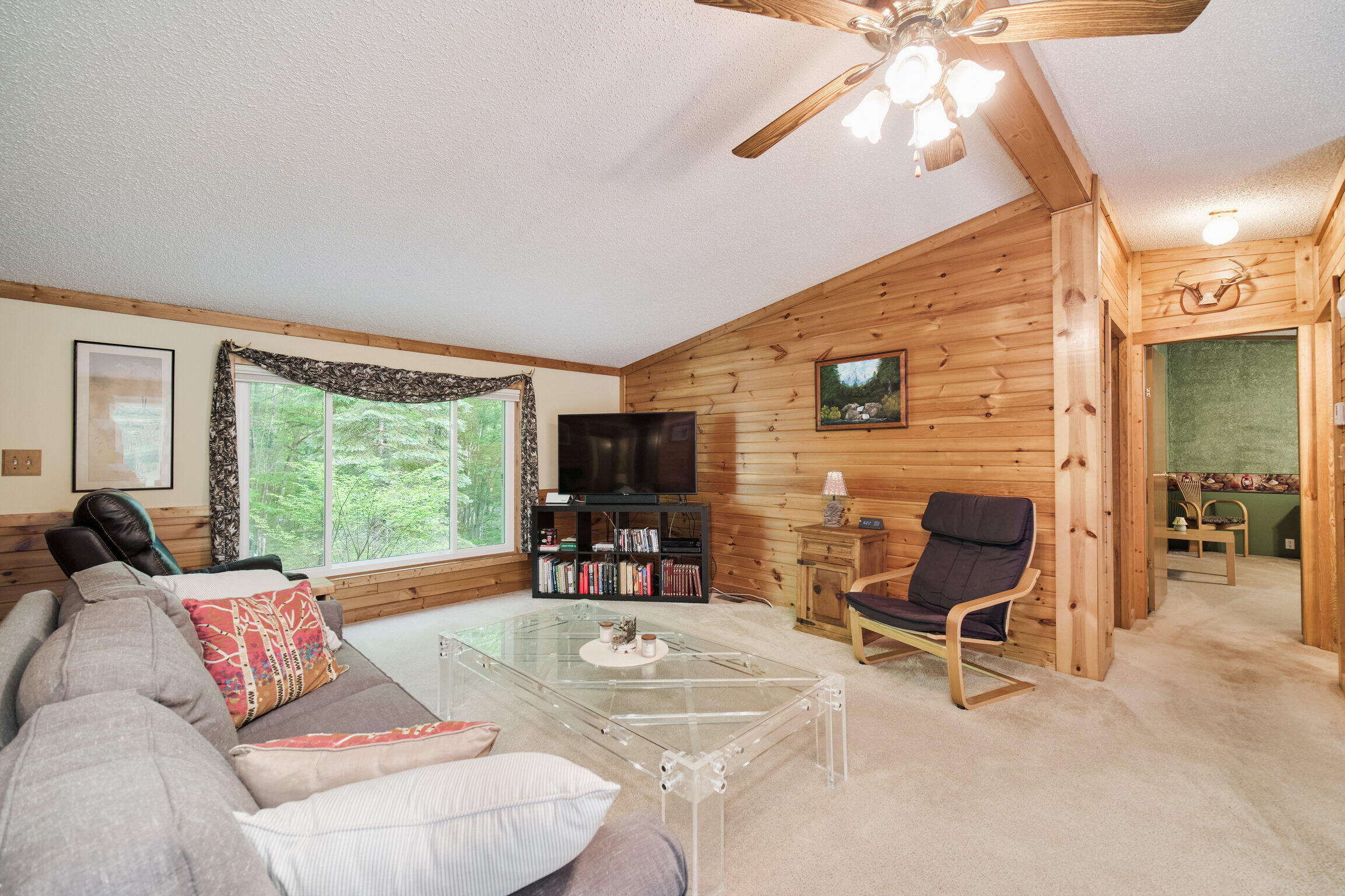 4040 Udell Hills Road Manistee, MI 49660 - Photo 11 of 57 4040_Udell_Hills_Rd-29
