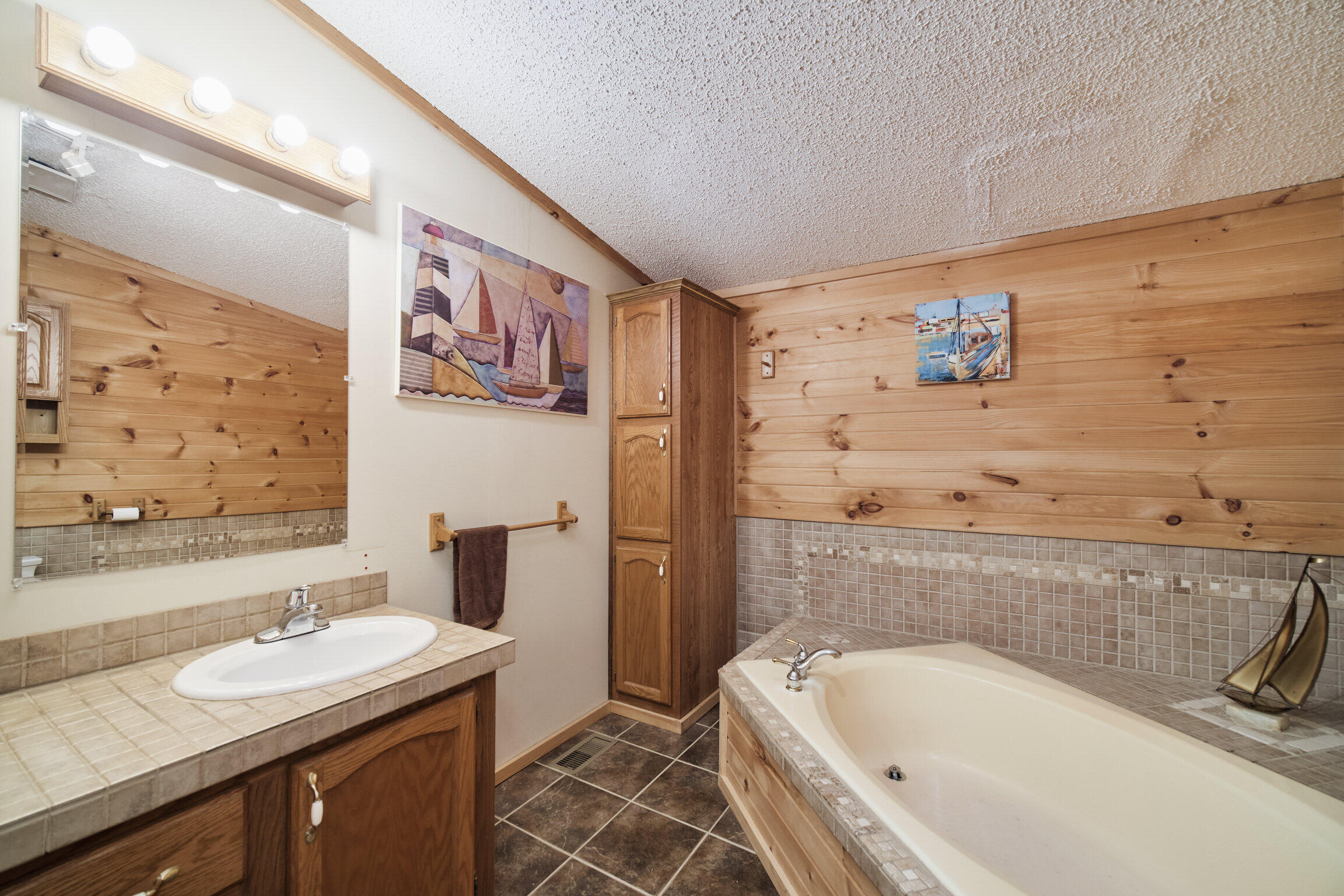 4040 Udell Hills Road Manistee, MI 49660 - Photo 19 of 57 4040_Udell_Hills_Rd-39