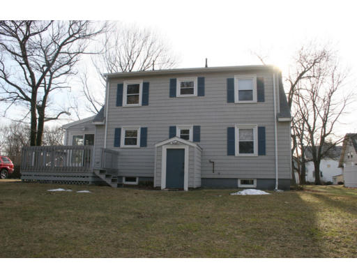 54 Montvale Road Woburn, MA 01801 - Photo 13 of 17 Gallery Image 13