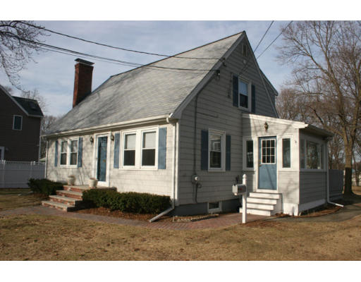 54 Montvale Road Woburn, MA 01801 - Photo 17 of 17 Gallery Image 17
