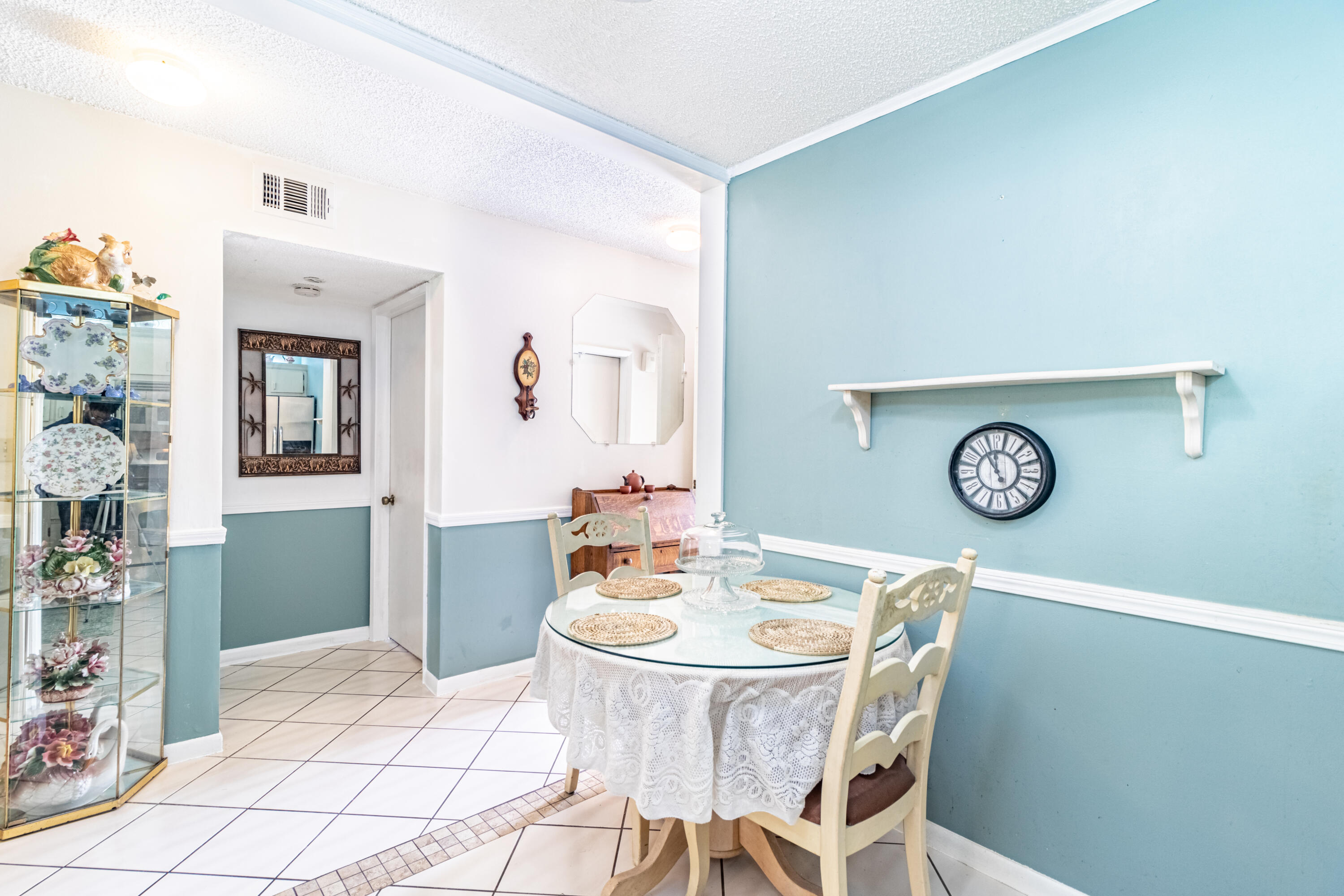 9094 Flynn Circle, Unit 7 Boca Raton, FL 33496 - Photo 5 of 18 IMG_4407-HDR