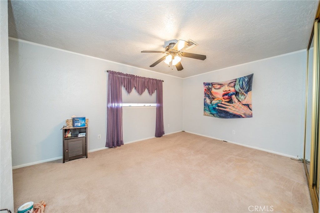 14171 Tehachapi Road Apple Valley, CA 92307 - Photo 12 of 51