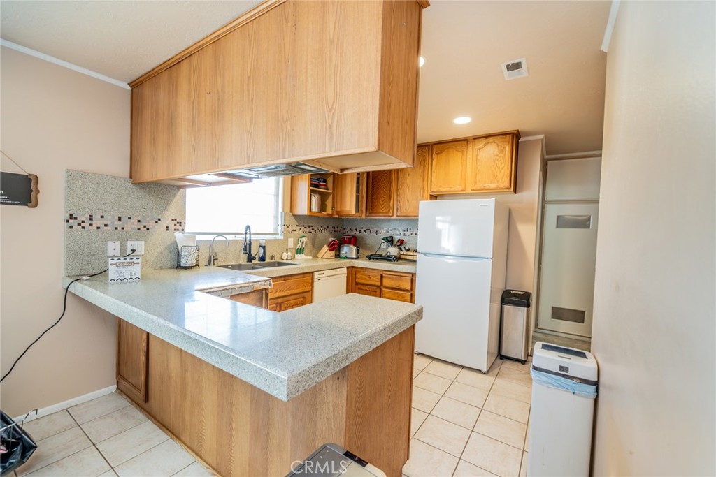 14171 Tehachapi Road Apple Valley, CA 92307 - Photo 20 of 51