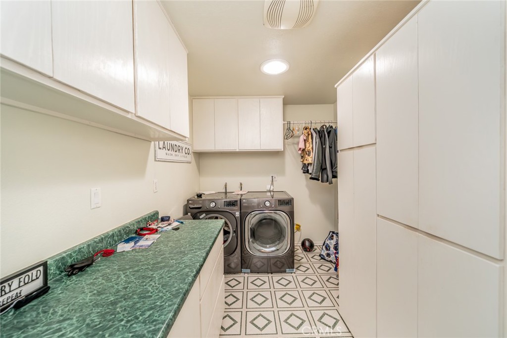 14171 Tehachapi Road Apple Valley, CA 92307 - Photo 25 of 51