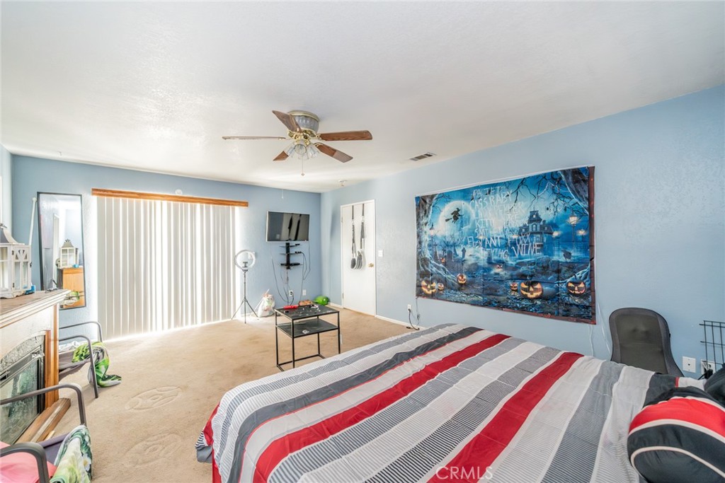 14171 Tehachapi Road Apple Valley, CA 92307 - Photo 27 of 51