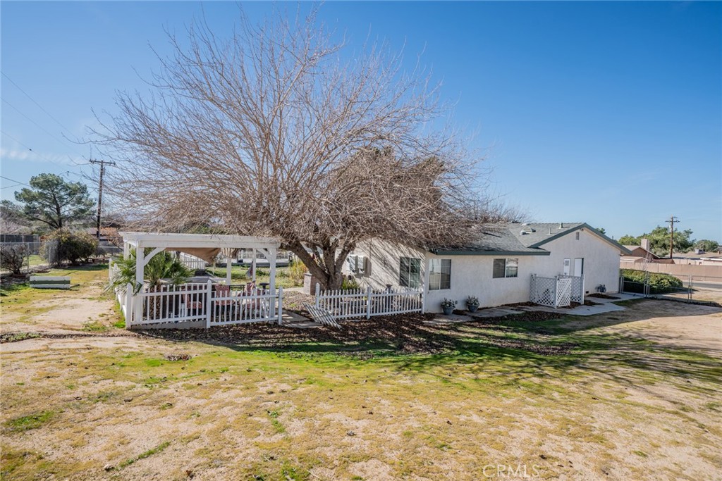 14171 Tehachapi Road Apple Valley, CA 92307 - Photo 35 of 51