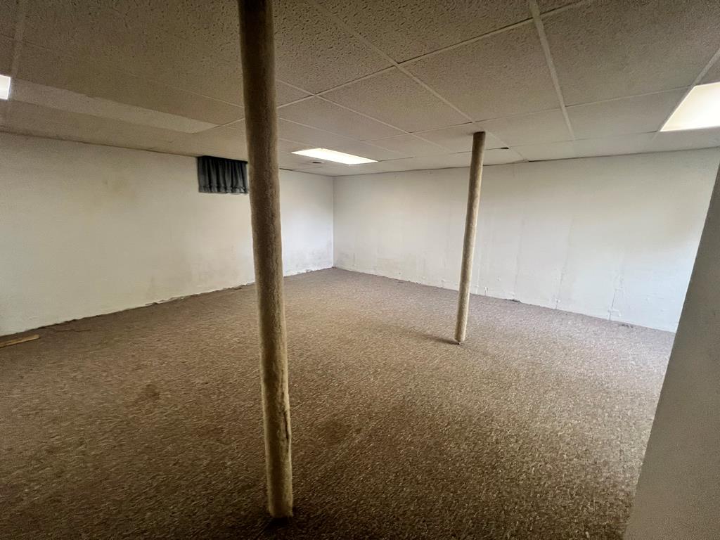 1105 S Ridgeway Avenue Sturgeon Bay, WI 54235 - Photo 25 of 33