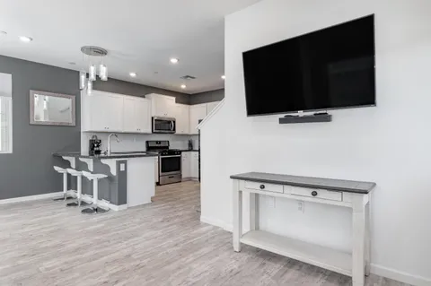 a view of entryway and hall