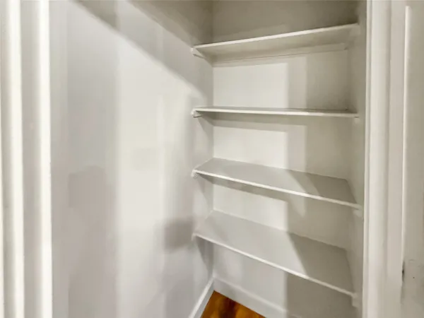 $1,895 | 10535 Mills Road, Unit 4B, Houston, TX 77070