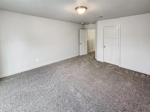 $1,895 | 10535 Mills Road, Unit 4B, Houston, TX 77070