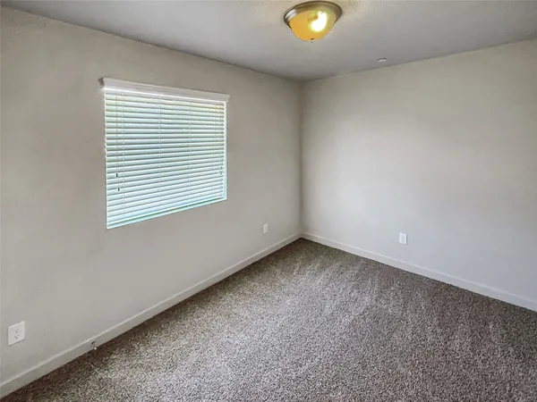 $1,895 | 10535 Mills Road, Unit 4B, Houston, TX 77070