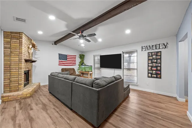 $270,000 | 110 Billington Drive, Robinson, TX 76706