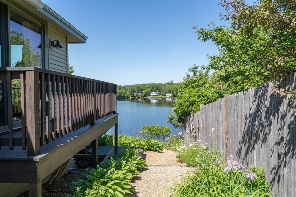 38 Warepoint Road West Brookfield, MA 01585 - Photo 27 of 42