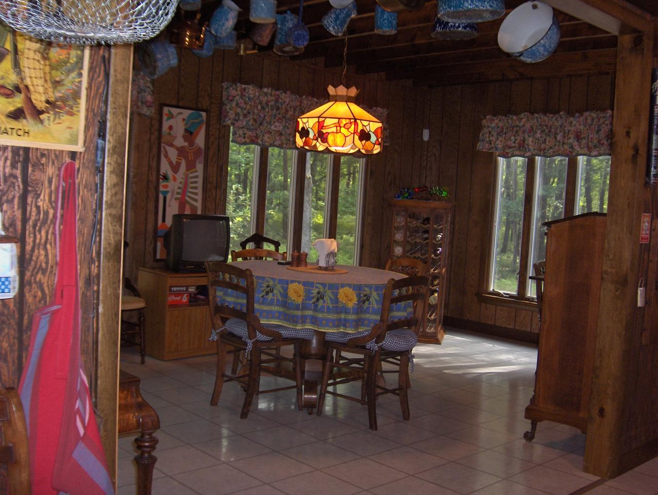 402 Big Oak Road Canadensis, PA 18325 - Photo 3 of 18 a dining room with furniture and window