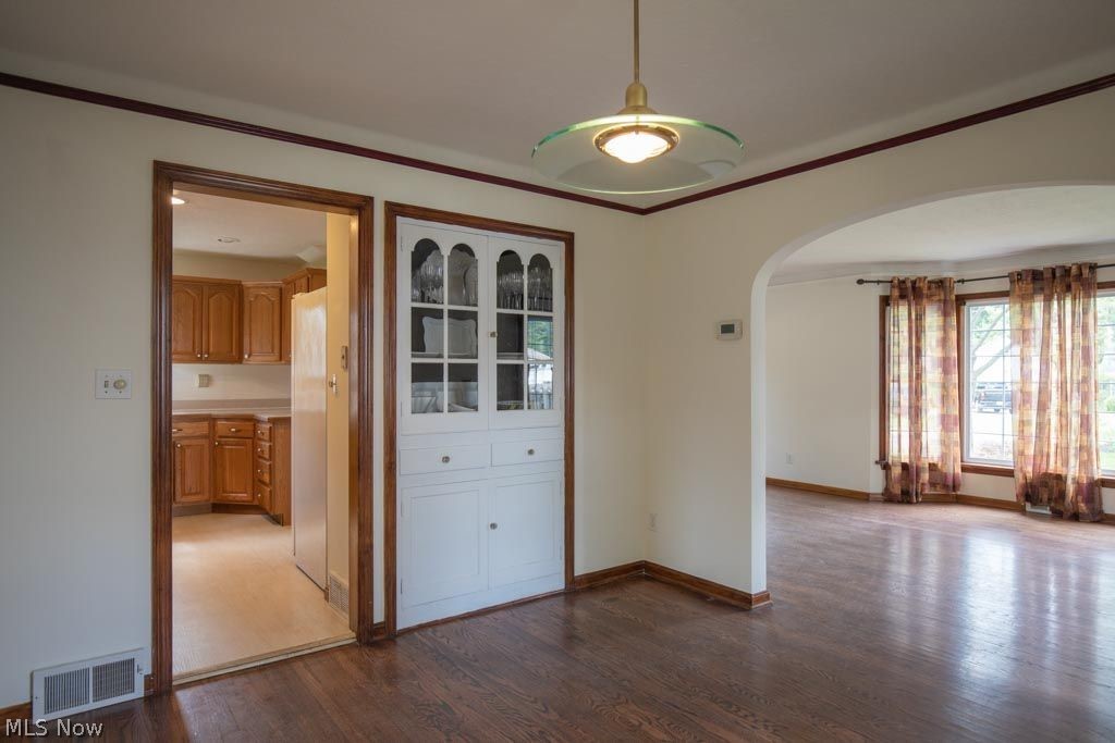154 Berkley Road Elyria, OH 44035 - Photo 5 of 22 Gallery Image 5