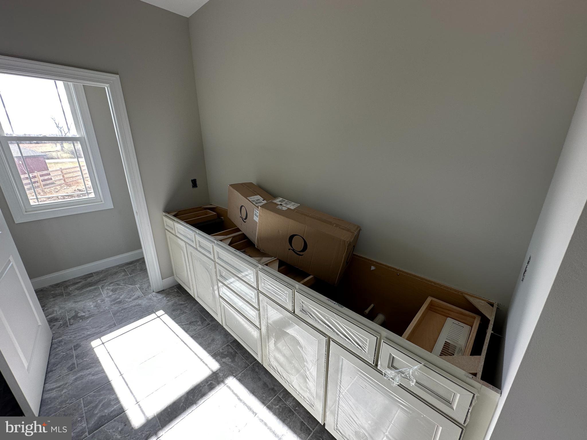 855 Redbud Road Winchester, VA 22603 - Photo 27 of 46 1-29-24 Pics Owners Double Bowl Bath