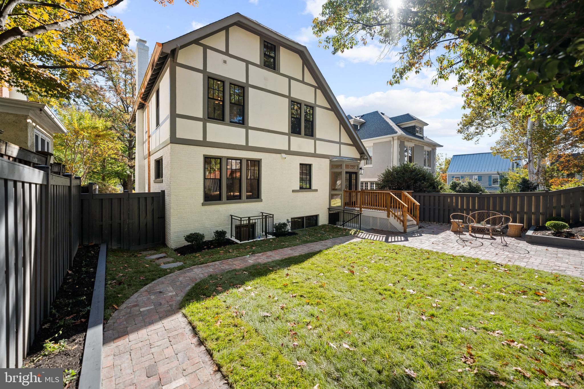 2602 36th Place Northwest Washington, DC 20007 - Photo 19 of 49 Garden