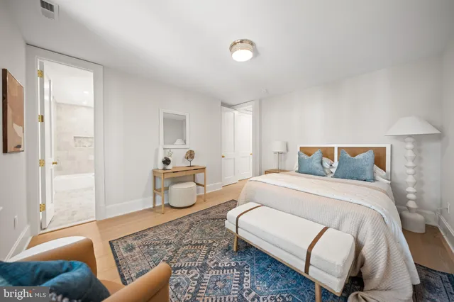 $2,785,000 | 2602 36th Place Northwest, Washington, DC 20007