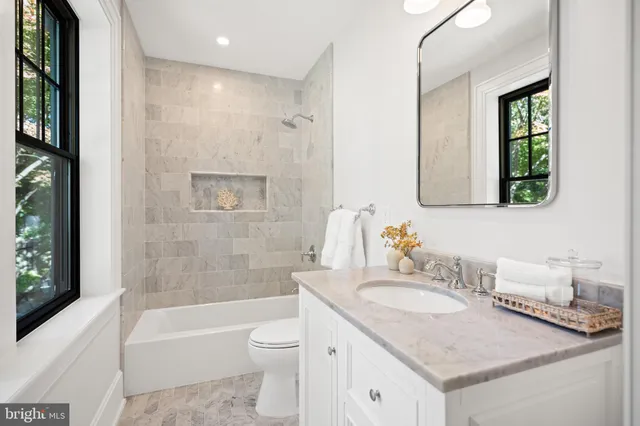 $2,785,000 | 2602 36th Place Northwest, Washington, DC 20007