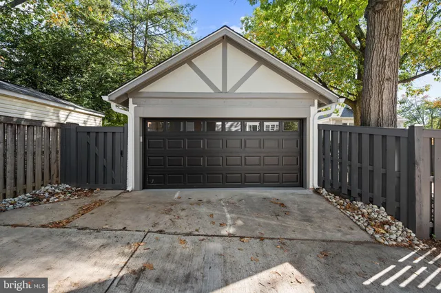 $2,785,000 | 2602 36th Place Northwest, Washington, DC 20007