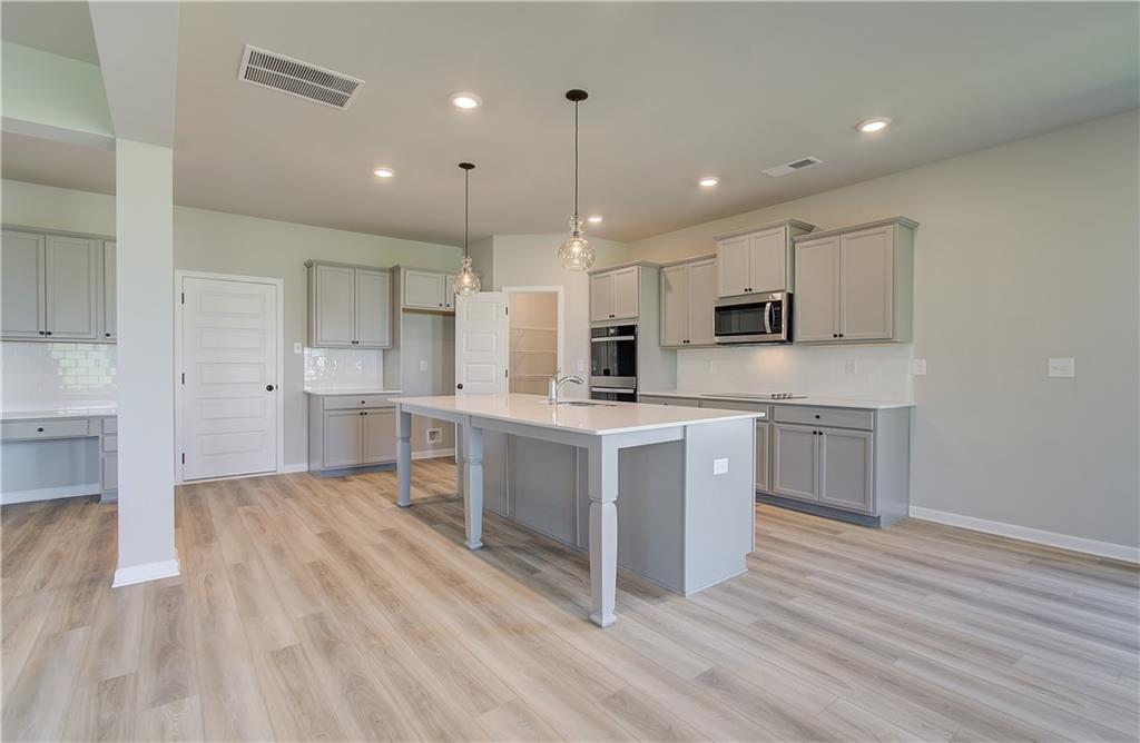 733 Dunlake Way Locust Grove, GA 30248 - Photo 12 of 30