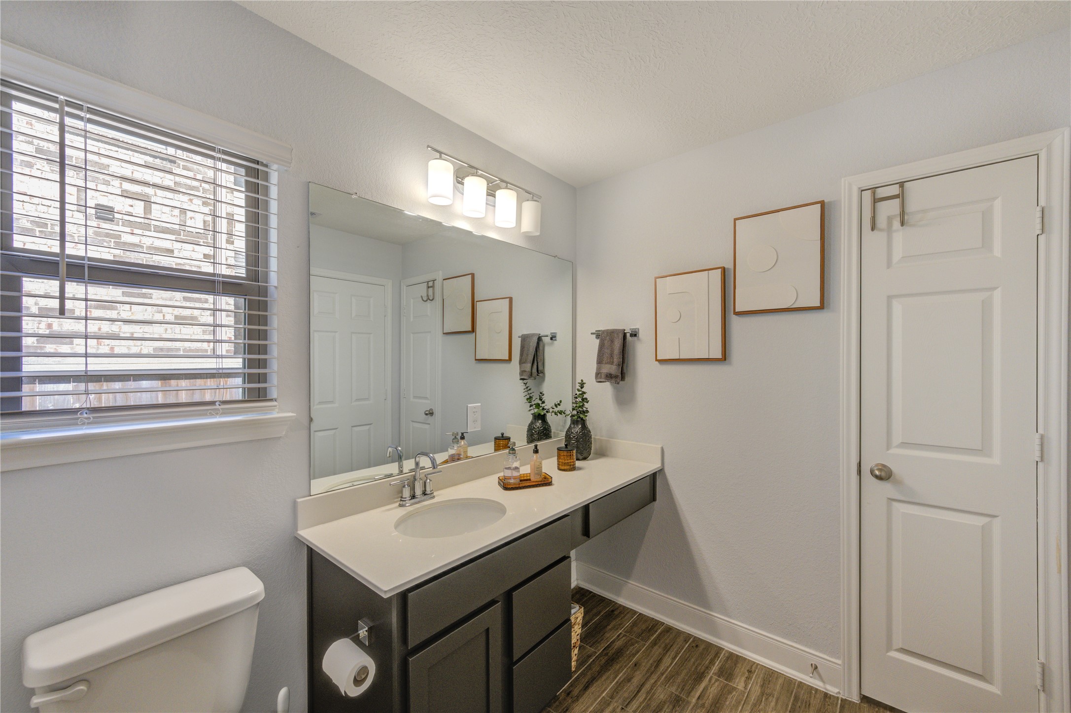 10314 Russell Pines Drive Rosharon, TX 77583 - Photo 17 of 49