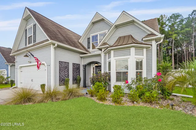 $575,000 | 83 Grovewood Drive, Bluffton, SC 29910