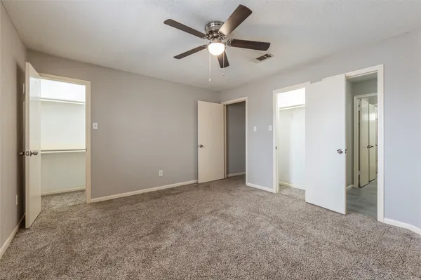 $1,350 | 3918 Mckinney Extension, Unit A, La Marque, TX 77568