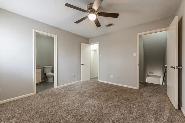 $1,350 | 3918 Mckinney Extension, Unit A, La Marque, TX 77568