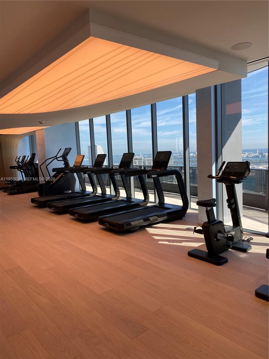 1000 Brickell Plaza, Unit 3306 Miami, FL 33131 - Photo 15 of 33