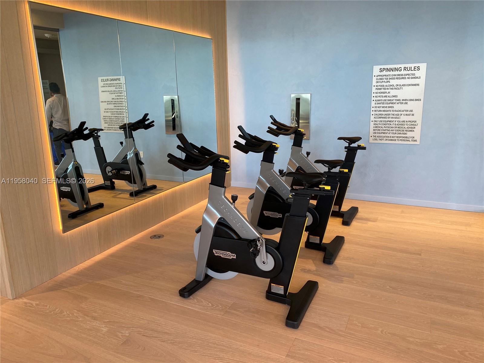 1000 Brickell Plaza, Unit 3306 Miami, FL 33131 - Photo 16 of 33