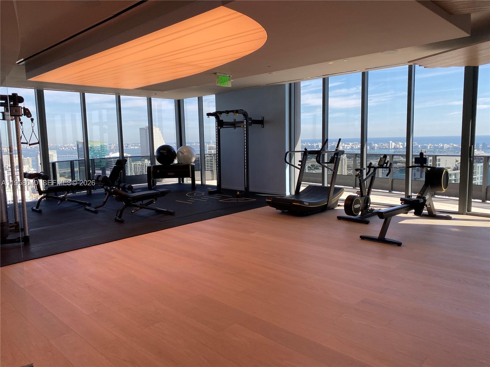 1000 Brickell Plaza, Unit 3306 Miami, FL 33131 - Photo 17 of 33