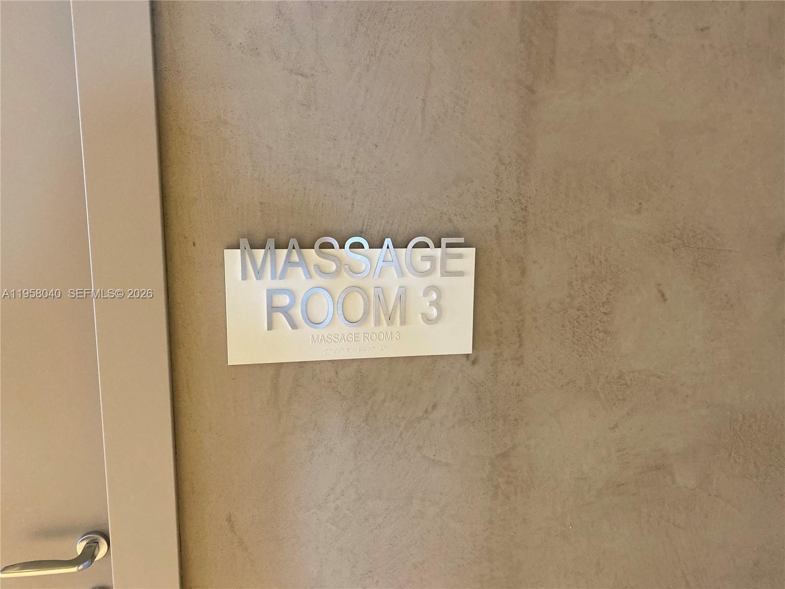 1000 Brickell Plaza, Unit 3306 Miami, FL 33131 - Photo 22 of 33