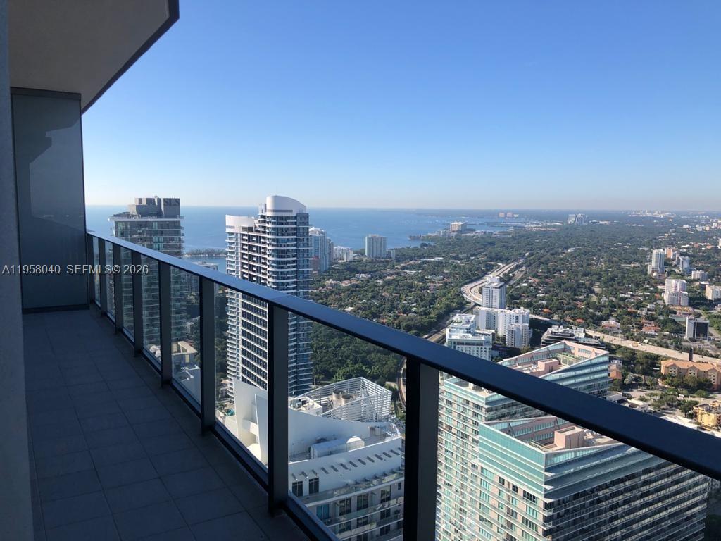1000 Brickell Plaza, Unit 3306 Miami, FL 33131 - Photo 4 of 33
