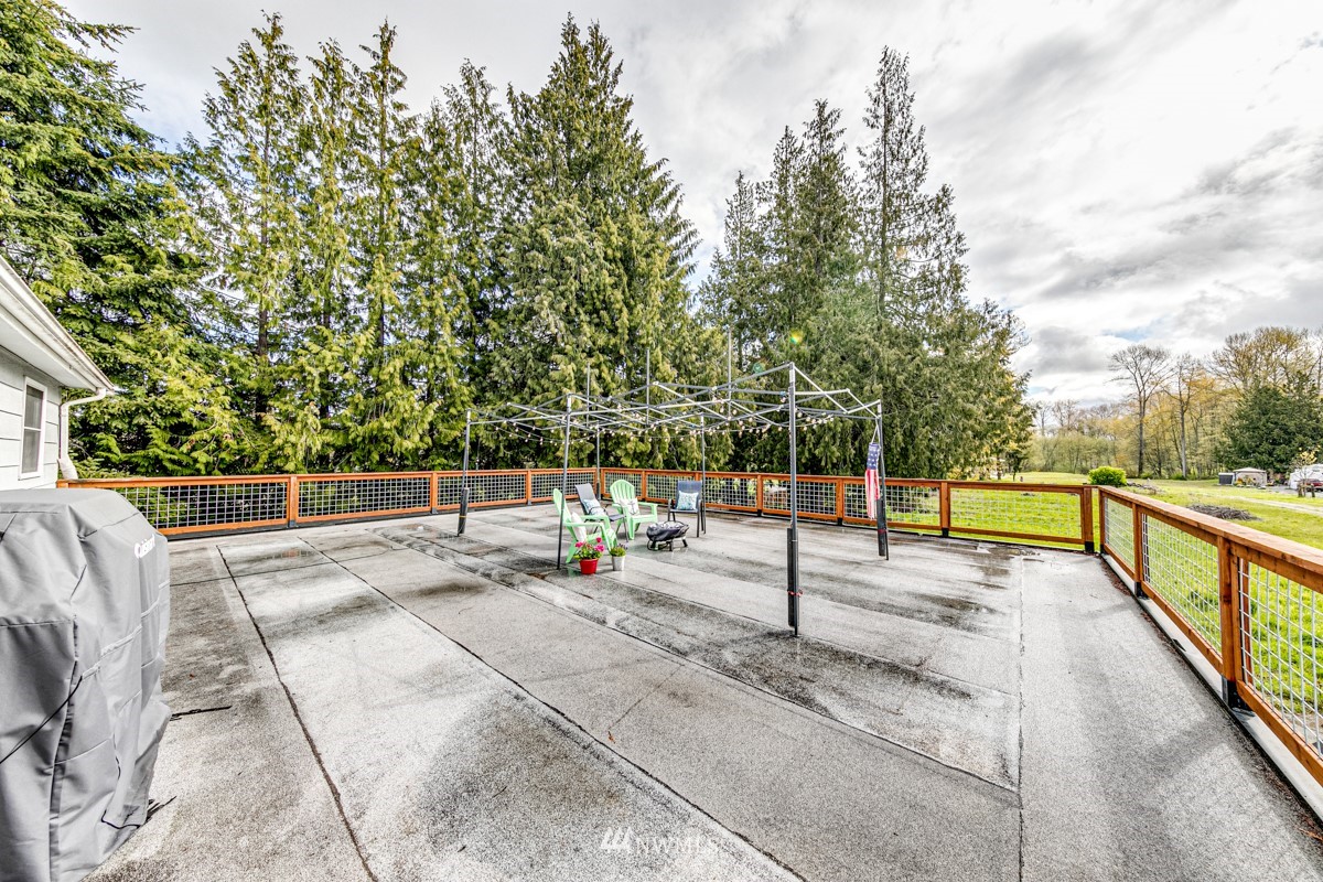 155 Taylor Cutoff Road Sequim, WA 98382 - Photo 26 of 37 a view of railway station with sitting area