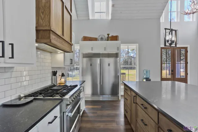 $699,000 | 23220 Zeb Chaney Road, Zachary, LA 70791