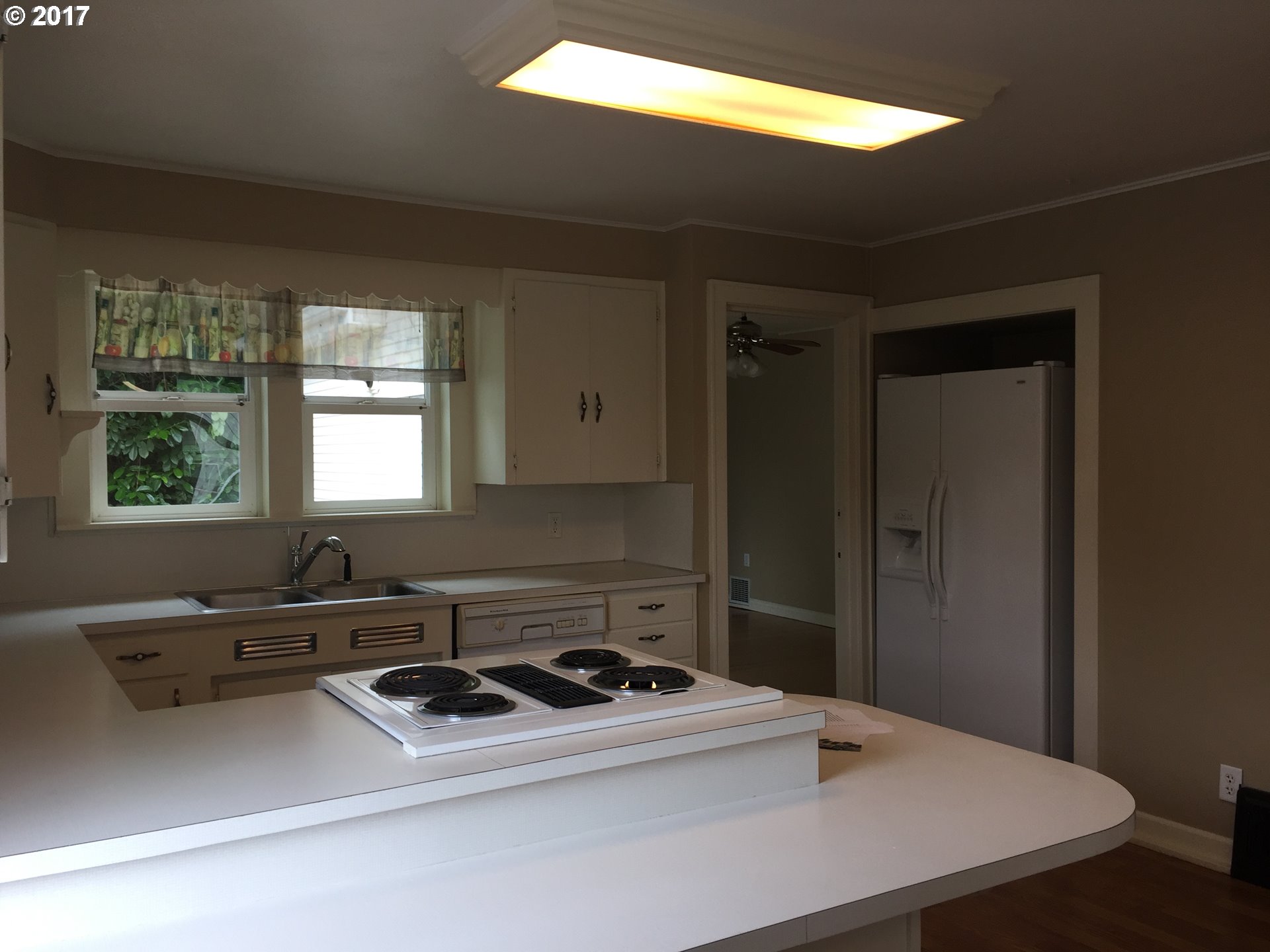 1245 River Road Eugene, OR 97404 - Photo 17 of 32 Gallery Image 17