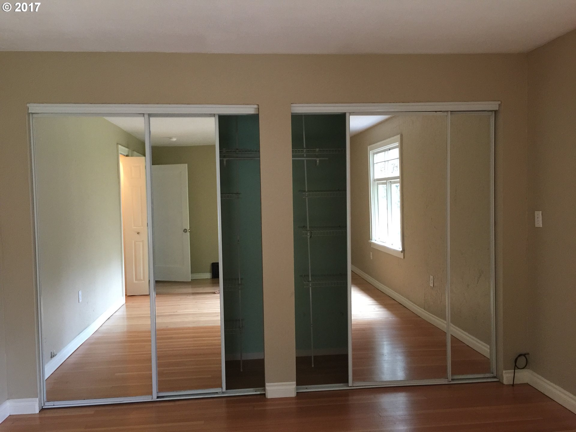 1245 River Road Eugene, OR 97404 - Photo 24 of 32 Gallery Image 24