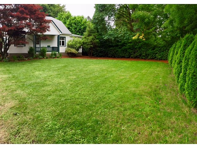 1245 River Road Eugene, OR 97404 - Photo 5 of 32 Gallery Image 5