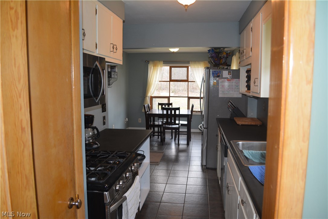 3174 Boston Road Brunswick, OH 44212 - Photo 9 of 16 Gallery Image 9