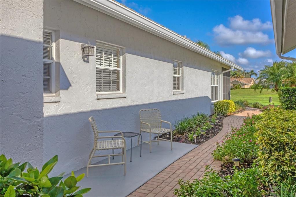 1412 Colony Place Venice, FL 34292 - Photo 38 of 55 a view of backyard with patio