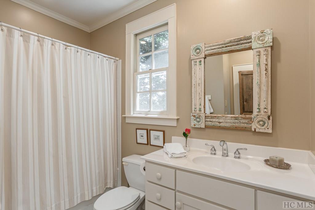 413 High Meadow Road Cullowhee, NC 28723 - Photo 40 of 62 Gallery Image 40