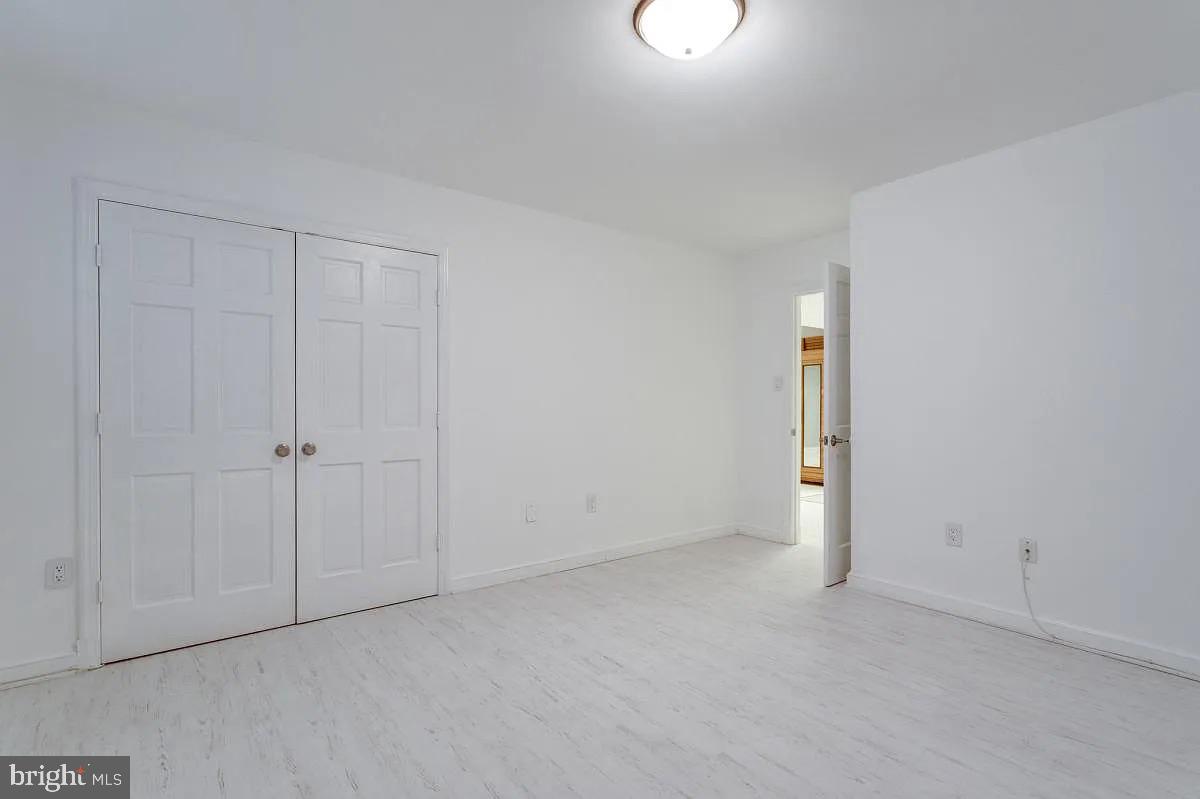 4611 Charleston Terrace Northwest Washington, DC 20007 - Photo 21 of 55