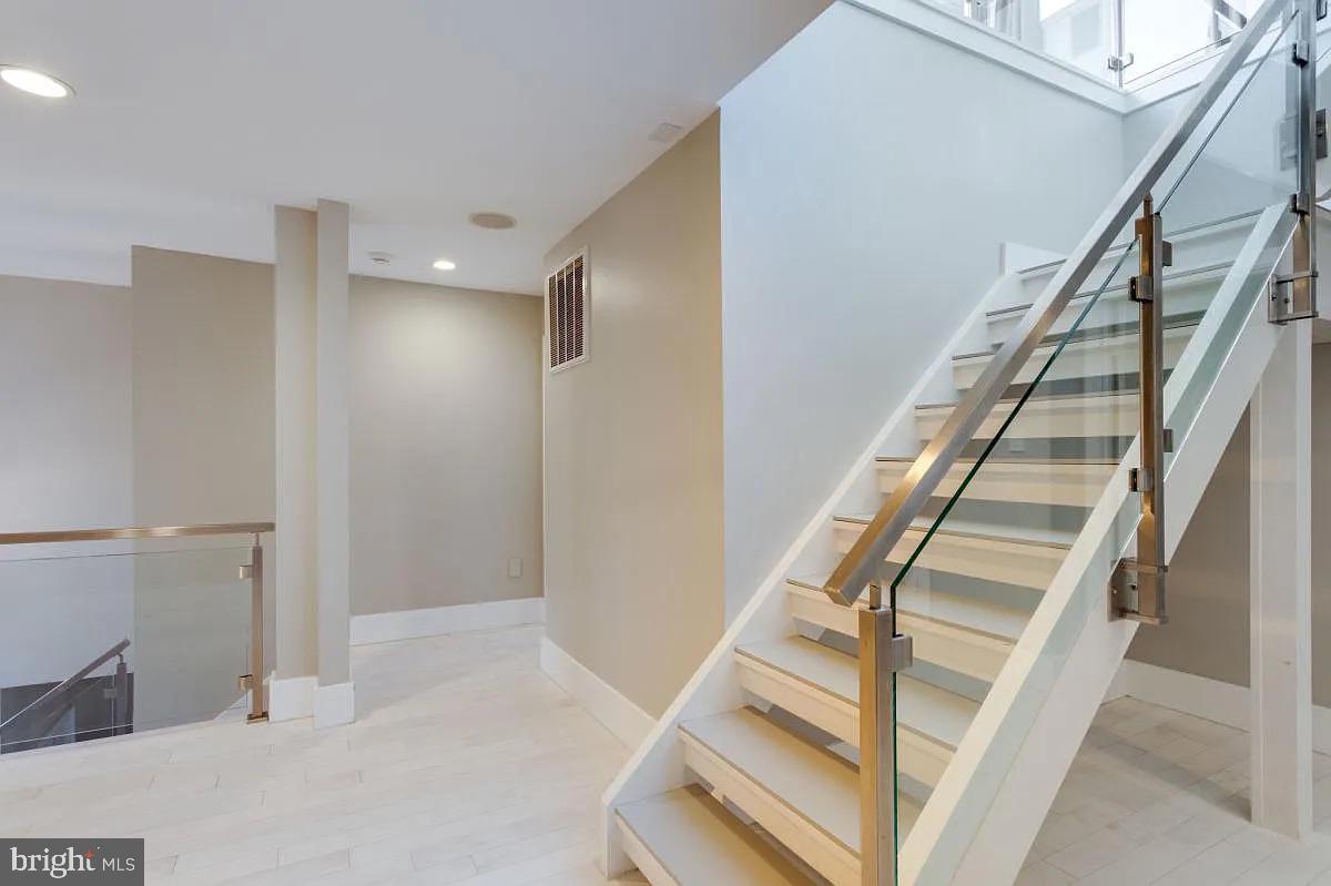 4611 Charleston Terrace Northwest Washington, DC 20007 - Photo 39 of 55 a view of entryway