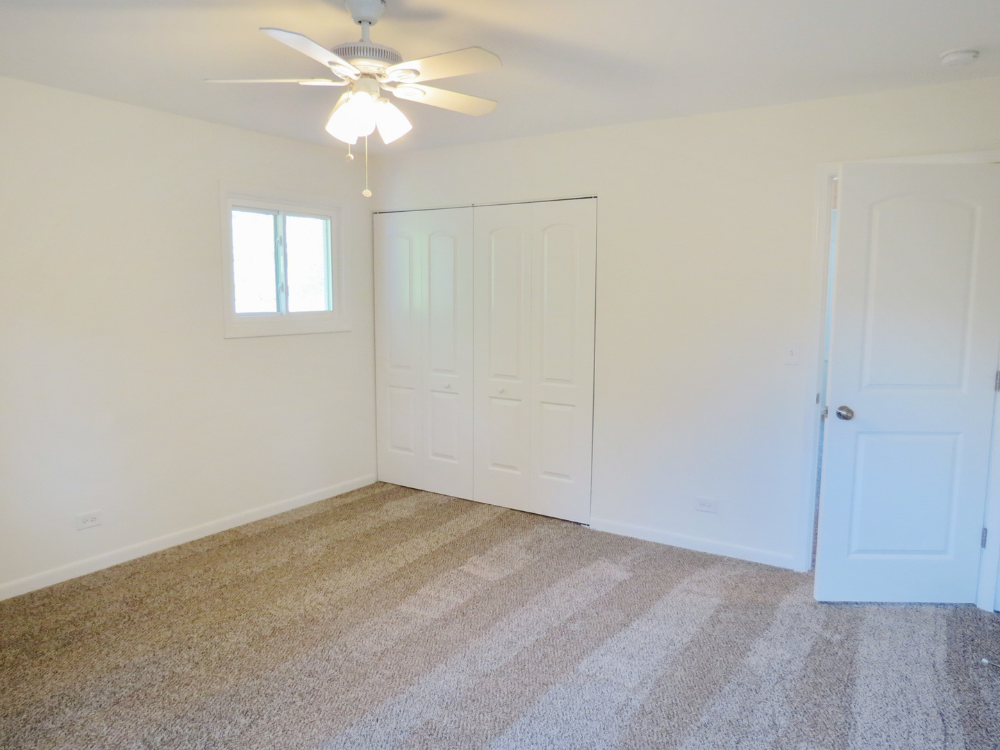 231 Charlotte Lane Bolingbrook, IL 60440 - Photo 17 of 37 a view of an empty room with a window
